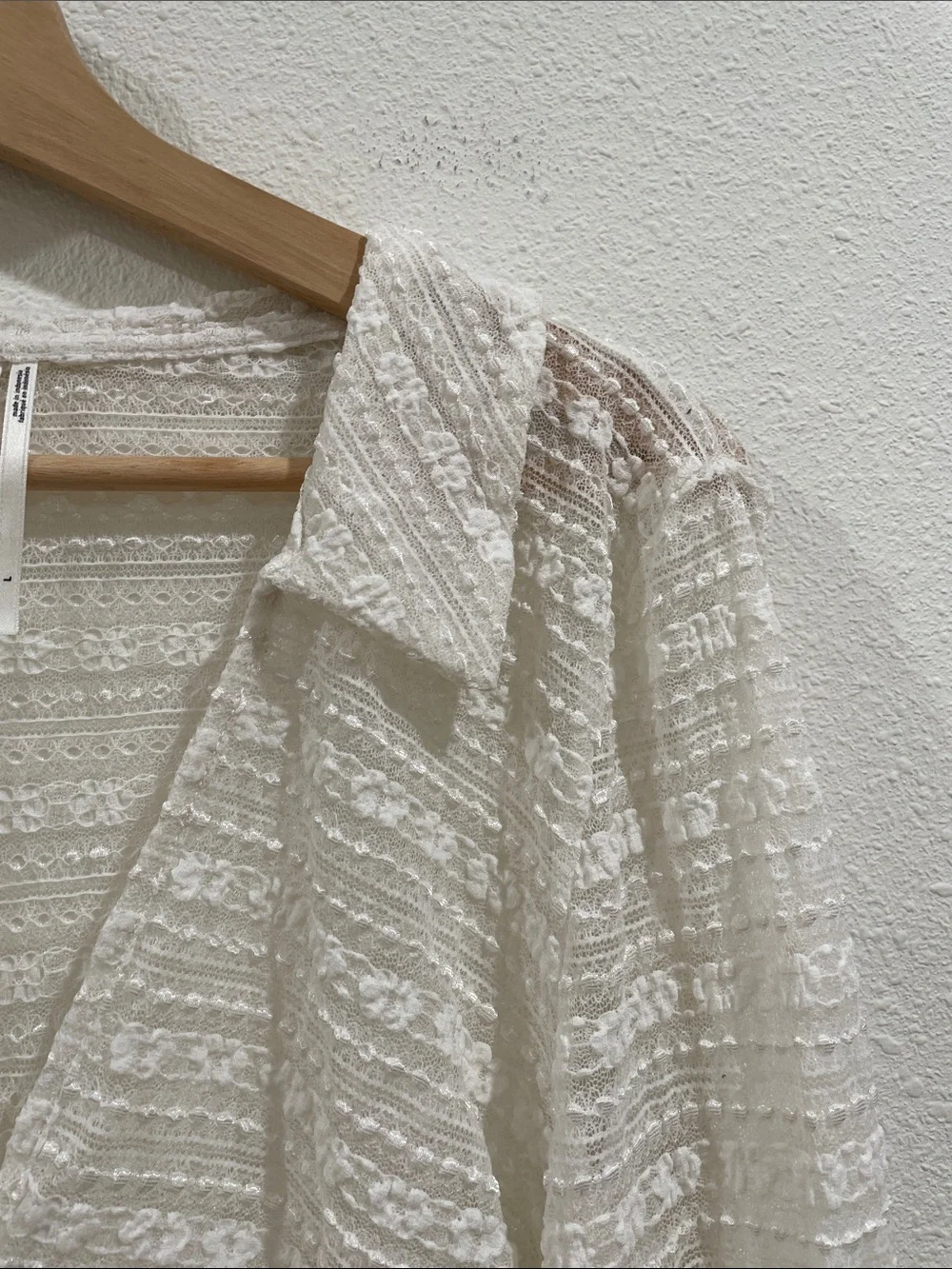 By Anthropologie Cream Boho Floral Lace Sheer Ruched Button-Front Top Large